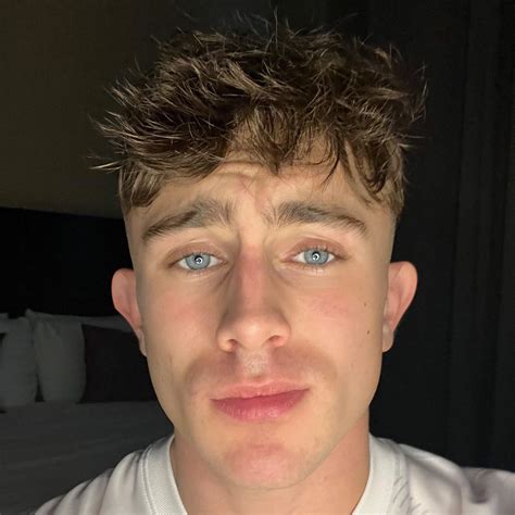 Onlyfans @willfrosty .